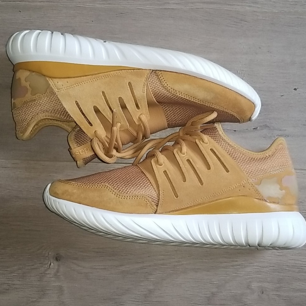 Adidas Tubular